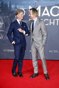 Filmpremiere 'Mackie Messer - Brechts Dreigroschenfilm' in Berlin