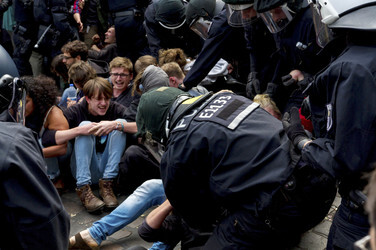 Demonstrationen gegen Räumung der besetzten Gerhart-Hauptmann-Schule, Berlin