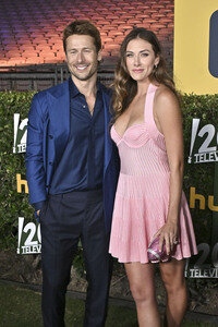 Serienpremiere 'Chad Powers' in Pasadena