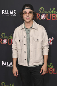 Filmpremiere 'Double Trouble' in Burbank