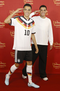 19.05.2026<br>Jamal Musiala bei der Präsentation seiner Wachsfigur in München