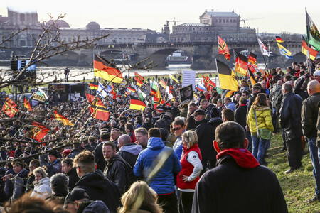 Pegida Großkundgebung in Dresden