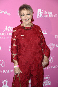 Benefizgala 'Night of Reality Stars' in Berlin