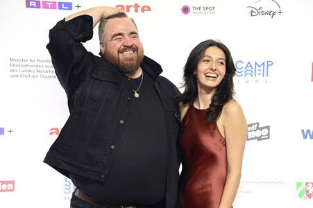 Festivaleröffnung und Serienpremiere 'Back for More', Seriencamp Festival 2026 in Köln