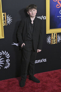 Closing Ceremony und Filmpremiere 'Song Sung Blue', AFI Fest 2025 in Los Angeles