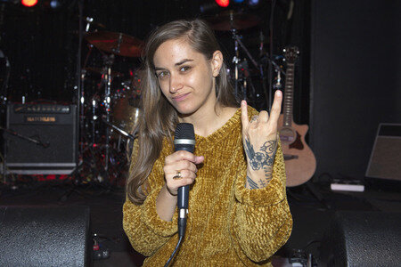 Konzert von Nina Attal in Berlin
