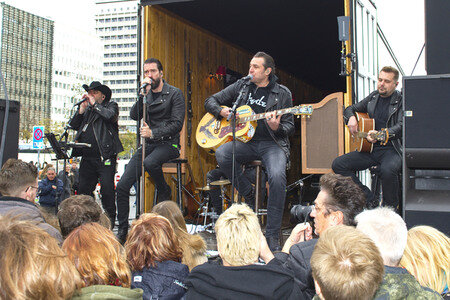 Straßenkonzert von The BossHoss in Berlin