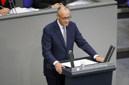 27. Sitzung des Deutschen Bundestages in Berlin