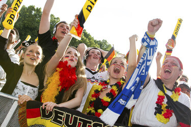 WM-Fanmeile beim Spiel Deutschland gegen Portugal, Berlin