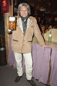 In der Käfer Wiesn-Schänke auf dem Oktoberfest 2017 in München