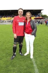 Charity-Fußballspiel 'Kicken mit Herz' in Hamburg