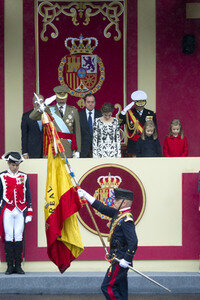 Militäparade zum Nationalfeiertag in Madrid