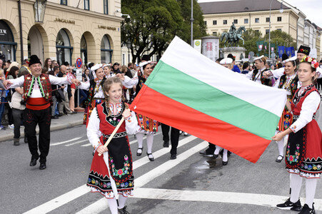 Oktoberfest Trachten- und Schützenzug 2018 in München