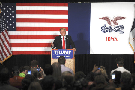 Wahlkampfrede von Donald Trump in Cedar Rapids