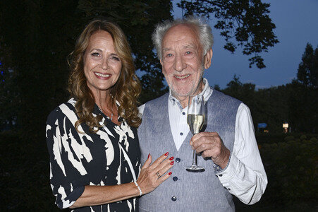 Überraschungsgala zum 90. Geburtstag von Dieter Hallervorden in Berlin