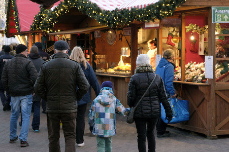 Weihnachtsmarkt am Alexanderplatz in Berlin