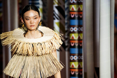 Dolores Cortés Fashion Show auf der Merceds-Benz Fashion Week M