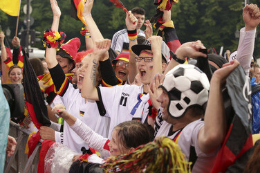 WM-Fanmeile beim Spiel Deutschland gegen USA, Berlin