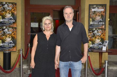 Filmpremiere 'Finsteres Glück' in Berlin