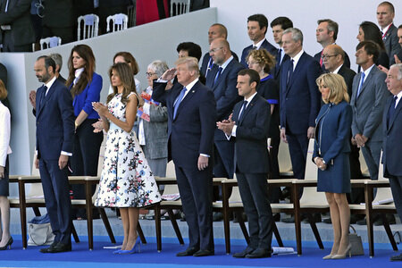 Militärparade zum französischen Nationalfeiertag in Paris