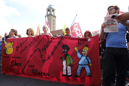 Protest gegen Nazi-Aufmarsch in Berlin