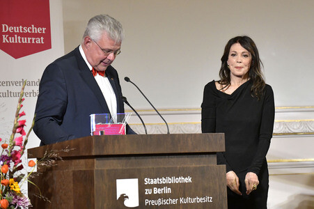 Verleihung des Deutschen Kulturpolitikpreises 2026 an Iris Berben in Berlin