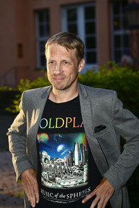 Theaterpremiere 'Der eingebildet Kranke' und 90. Geburtstag von Dieter Hallervorden in Berlin