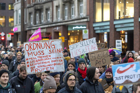 PRÜF! - Auftakt-Demo in Hamburg