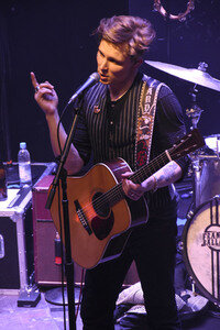 Frankie Ballard