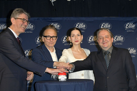 Fototermin zum Sendestart von Ella Radio in Berlin