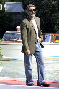 Ankunft von Oscar Isaac am Hotel Excelsior, Internationale Filmfestspiele von Venedig 2025