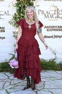 Filmpremiere 'Practical Magic 2 - Zauberhafte Schwestern' in Los Angeles