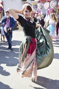Damen-Wiesn 2015 von Unternehmerin Regine Sixt auf dem Oktoberfest in München