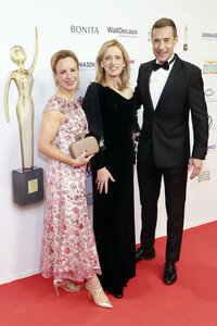 Goldene Bild der Frau 2025 in Hamburg