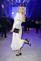 100 Jahre Maybelline B-Day Bash in Berlin