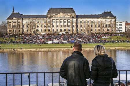 Pegida Großkundgebung in Dresden