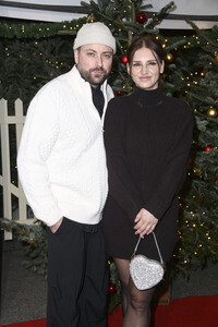 Premiere des 21. Original Roncalli Weihnachtscircus 2025 in Berlin