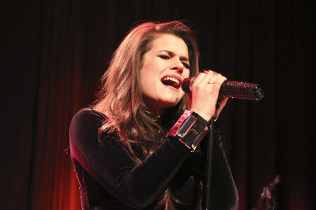 Konzert von Femme Schmidt in Hamburg
