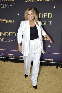 Weltpremiere der 'Blinded by Delight' Grand Show 2025 in Berlin