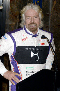 Empire State Building Lighting Ceremony mit Richard Branson in New York