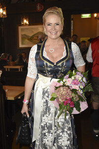 2. Charity Lunch zugunsten von 'Frohes Herz e.V.' beim Oktoberfest 2017 in München