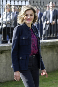 König Felipe und Königin Letizia besuchen Colombres