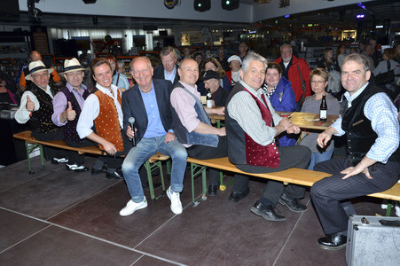 Showcase mit den CubaBoarischen in München