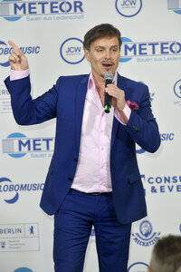 Offizielle Einweihung des Harald-Juhnke-Platzes in Berlin