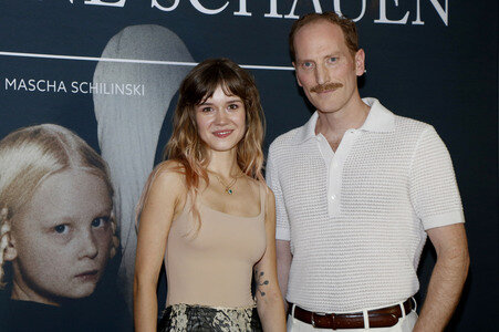Filmpremiere 'In die Sonne schauen' in Berlin