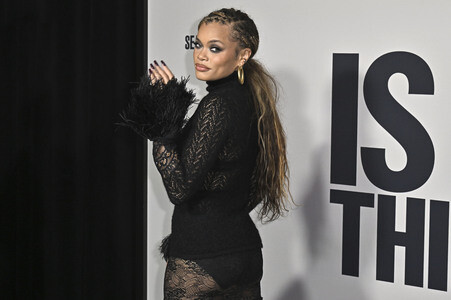 Filmpremiere 'Is This Thing On?' in Los Angeles