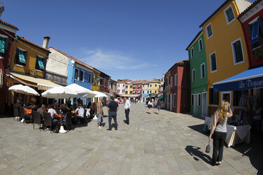 Sightseeing Burano