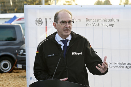 Kommunikationsübung MURE 26 auf dem Truppenübungsplatz Oberlausitz in Weißkeißel