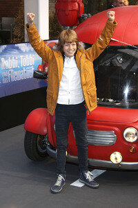 Filmpremiere 'Robbi, Tobbi und das Fliewatüüt' in Berlin