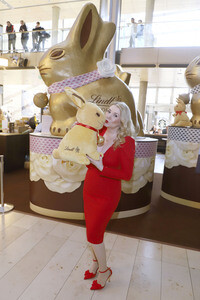 Charity Osterhasen Verkauf in Hamburg